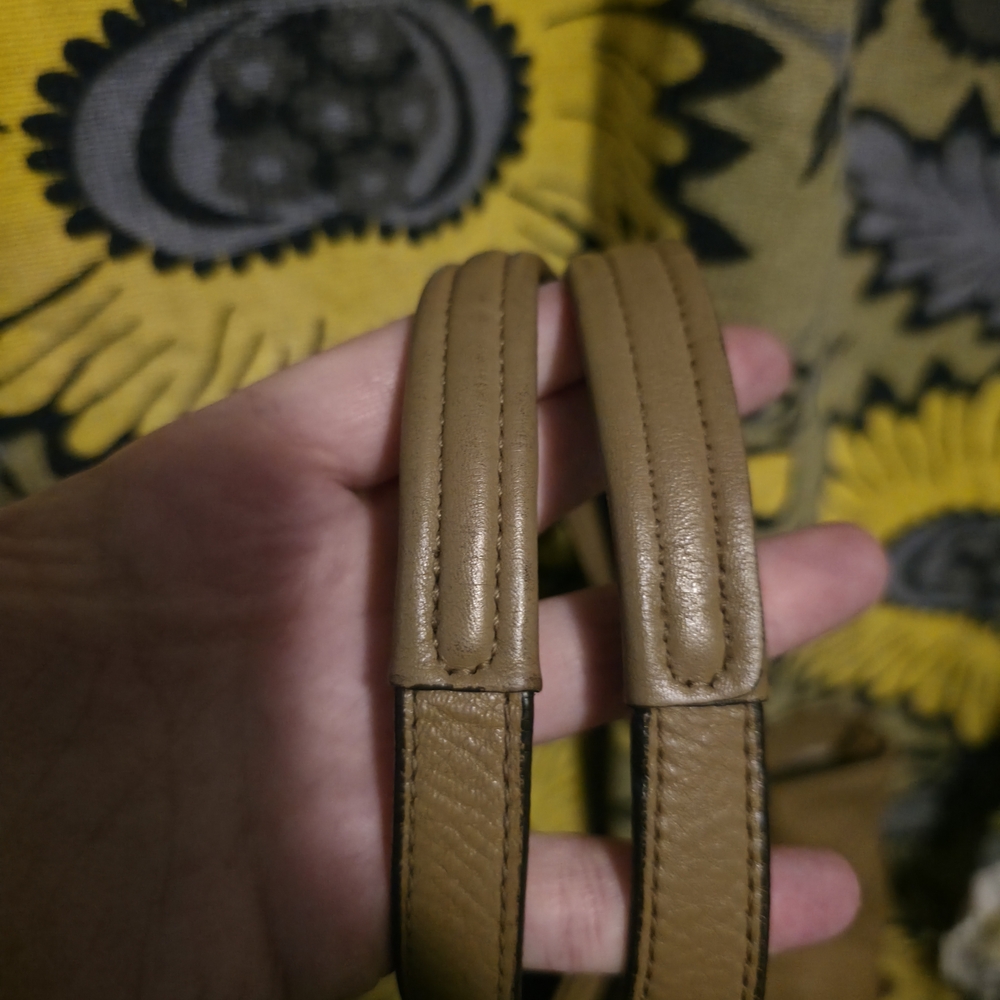 Coach Campbell Belle Carryall In Camel - Picture 12 of 14